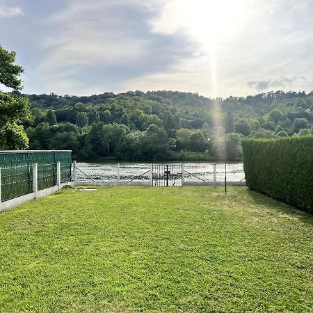 Charmant Chalet En Bord De Seine Saint-Pierre-du-Vauvray Ngoại thất bức ảnh